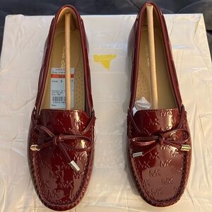 NWT Michael Kors Patent Loafers